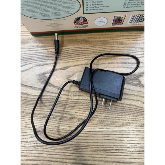 Mr Christmas Holiday Go Round  Animated Musical Carousel 1997 50 Songs VIDEO - Picture 13 of 14